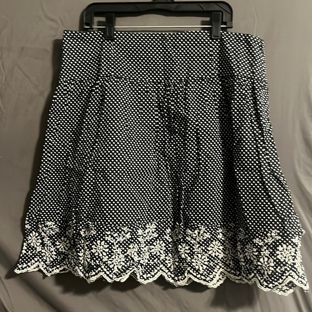 Joe Benbasset | size M | black and white